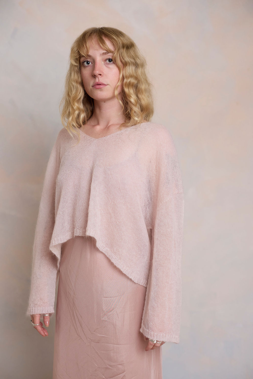 Mohair Wool Crop V-neck Sheer Knit Crop Jumper – NEST